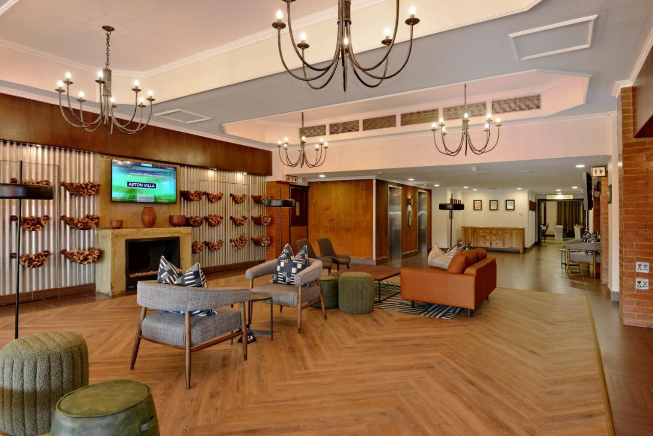 The Centurion Hotel Экстерьер фото