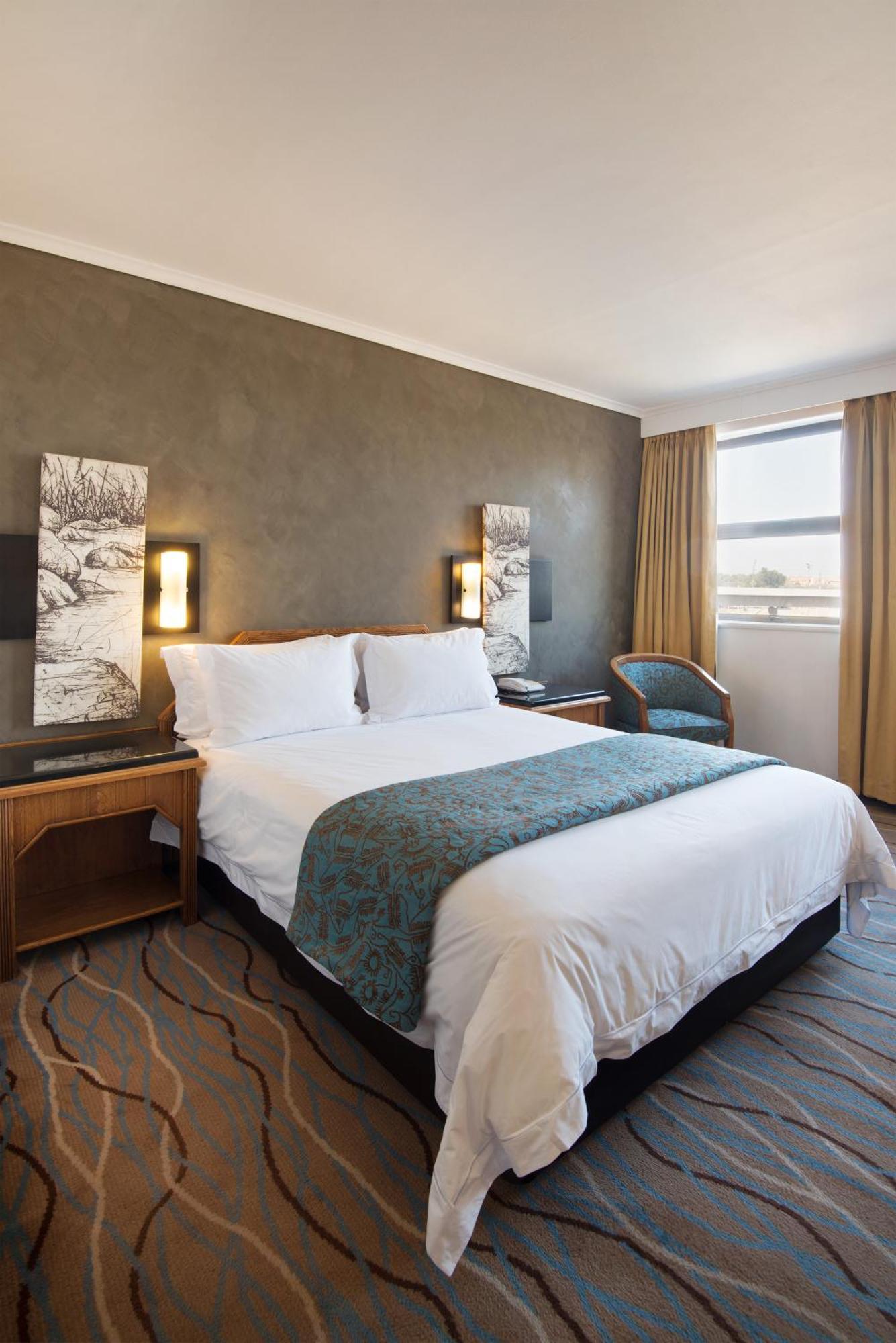 The Centurion Hotel Экстерьер фото